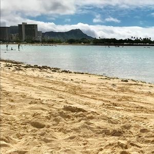 Meet your Posher, Chastine